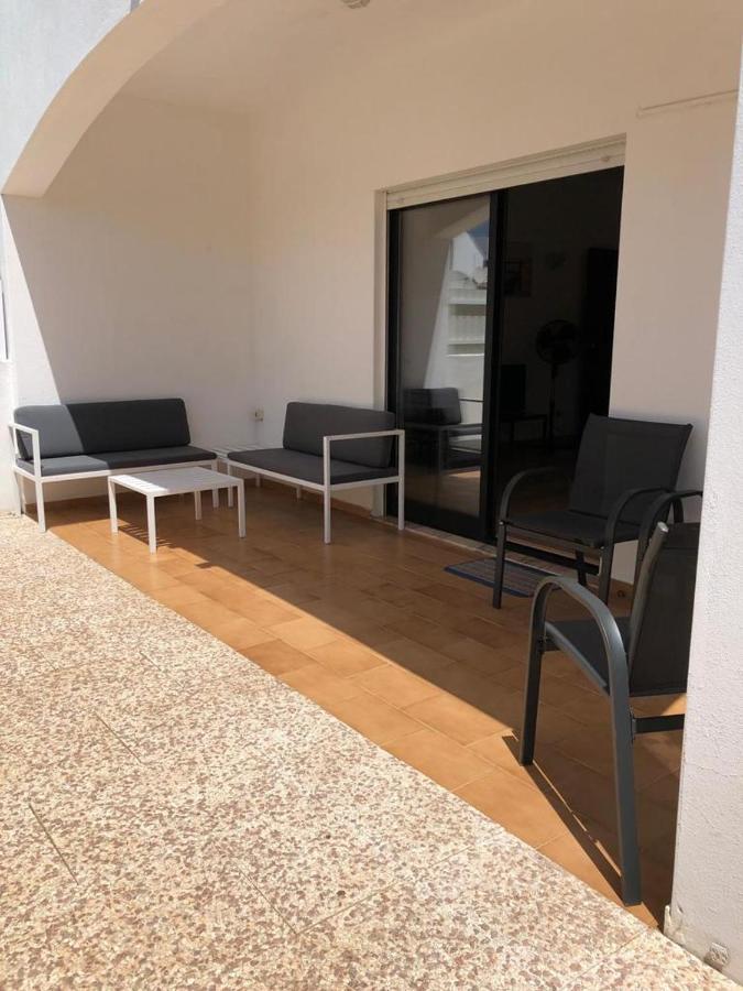 אלבופיירה Cozy Apartment Near Oura Beach מראה חיצוני תמונה